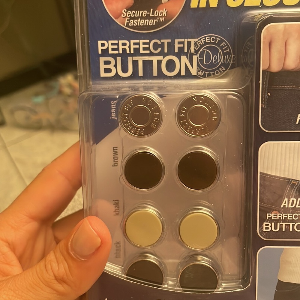 Perfect Fit Button - Picture 2 of 3